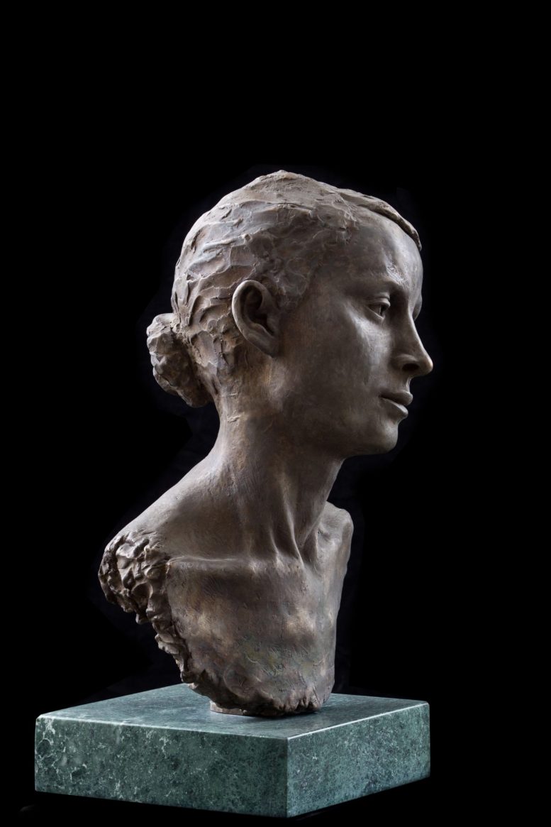 NATHALIE - Image 2